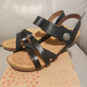 Eurosoft Faux Leather Wedge Sandal - Renae - Black - Women's 10